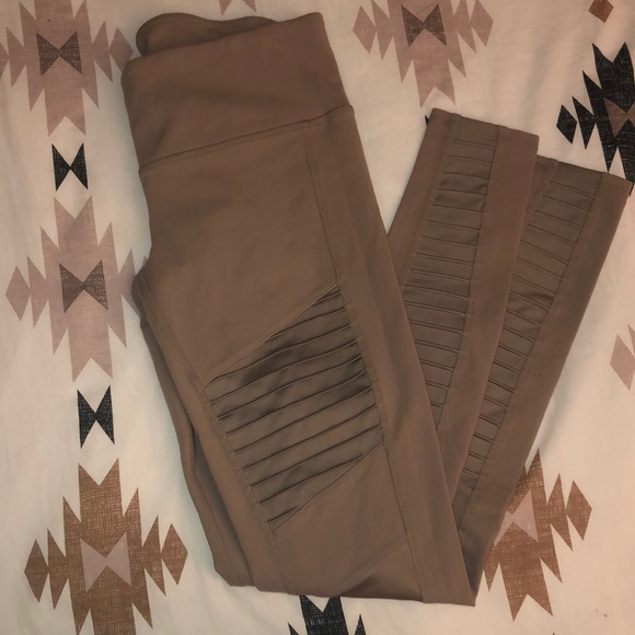 Alo yoga motto leggings - Picture 4 of 8